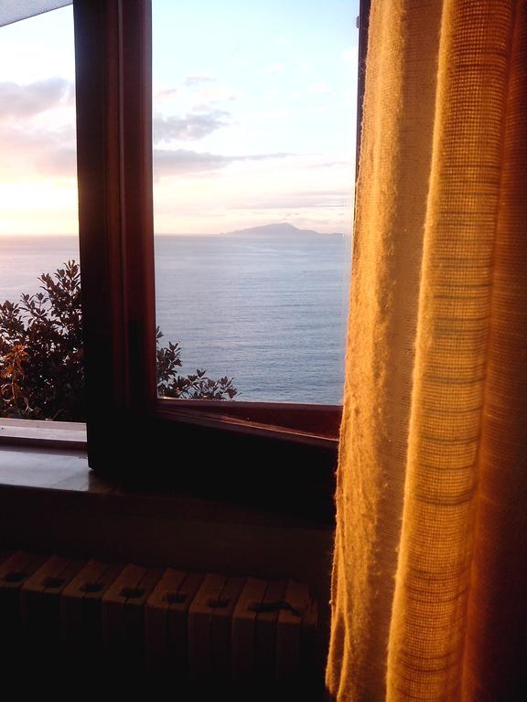 La Fusarella Villa Santoro Vico Equense Kamer foto