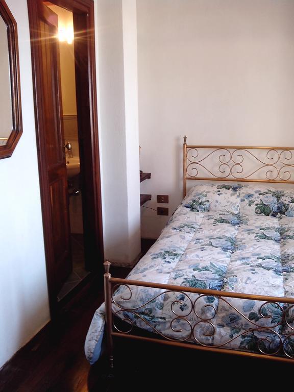 La Fusarella Villa Santoro Vico Equense Kamer foto